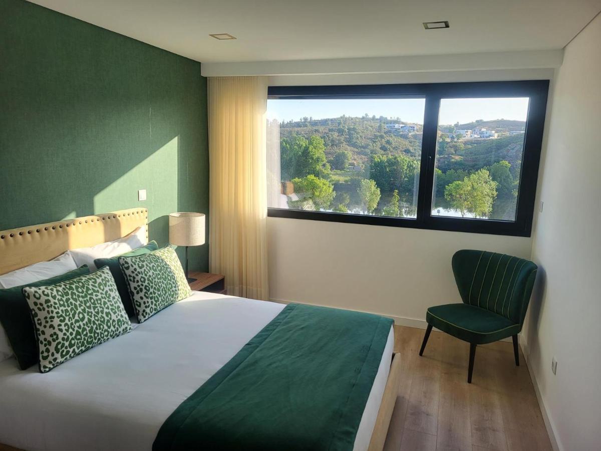 Northeast Portugal G Apartment มิแรนเดลา ภายนอก รูปภาพ