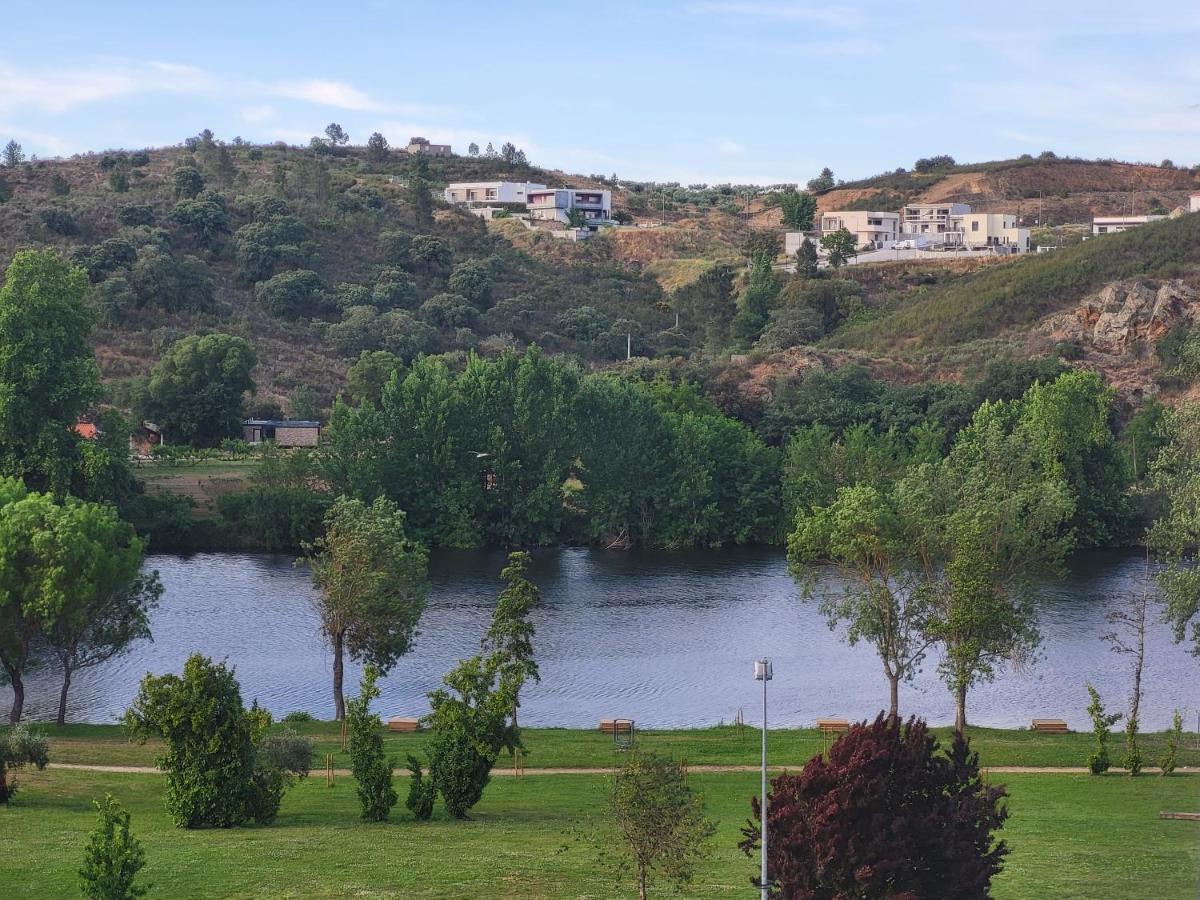 Northeast Portugal G Apartment มิแรนเดลา ภายนอก รูปภาพ